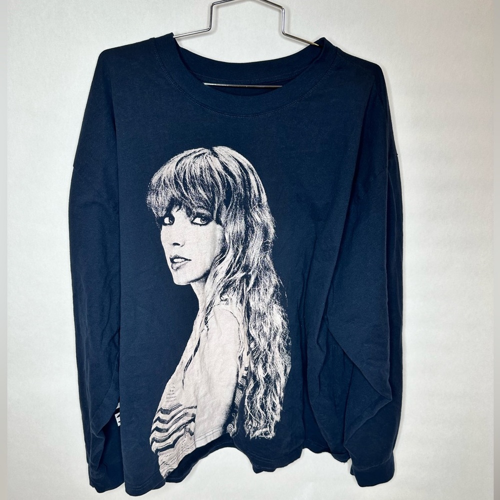 Taylor Swift Eras Tour Long Sleeve Navy T-shirt sz 3XL